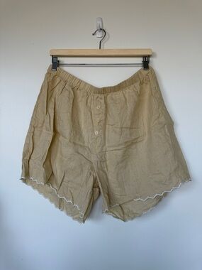 Sonderhaus Cream Elastic Waist linen Shorts